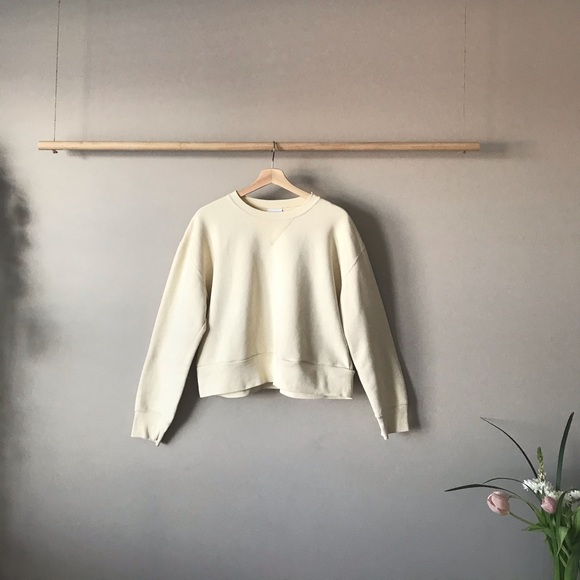 VTG Reworked Cropped Sweatshirt - Picture 4 of 12